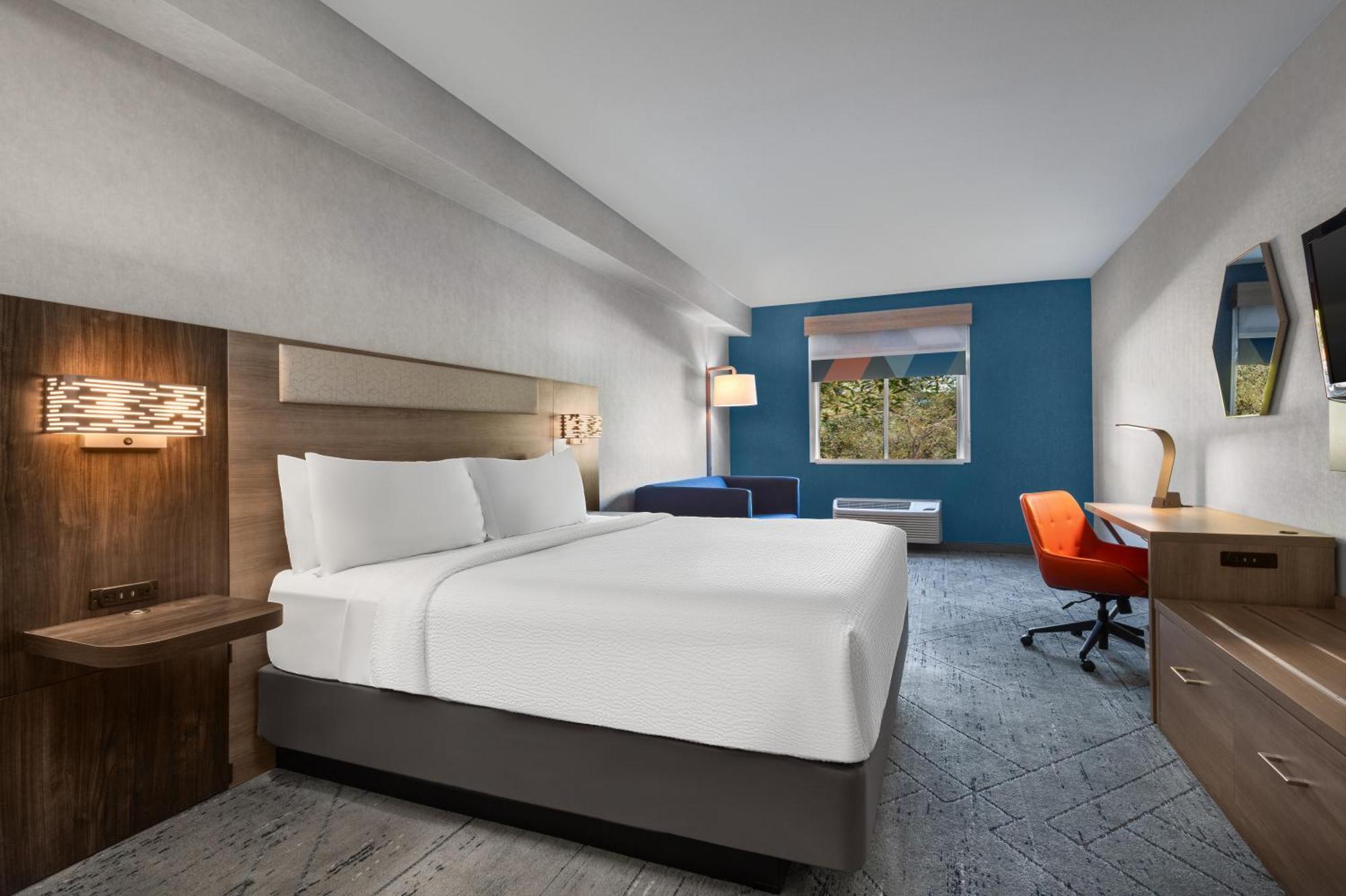 Express River Park Highway 41 By Ihg 3* Fresno